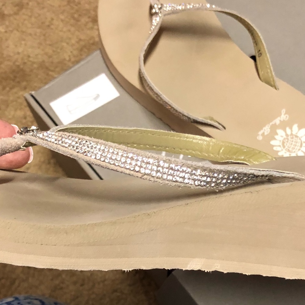 TAN WITH RHINESTONE FLIP FLOPS